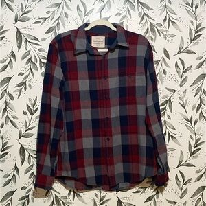 Selling my large Original Weatherproof Vintage button-up dress shirt!!!!